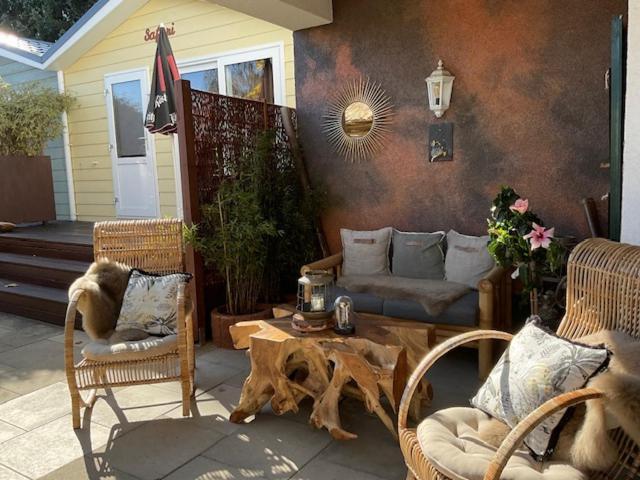 Zu Jeddelohs Bungalows & Apartments -Adult Friendly Gladenbach Kültér fotó