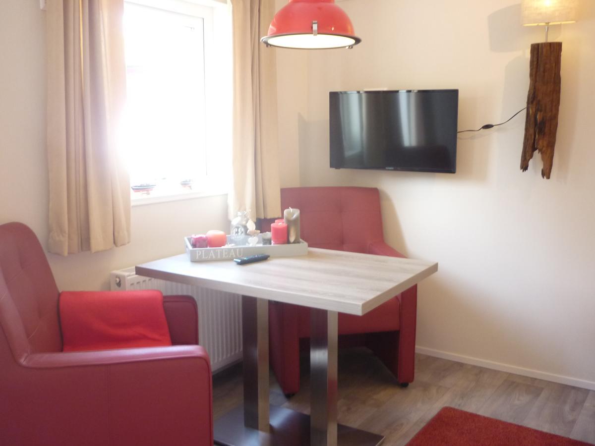 Zu Jeddelohs Bungalows & Apartments -Adult Friendly Gladenbach Kültér fotó